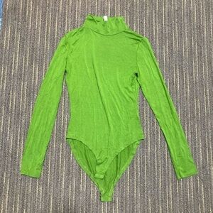 Elegant Green Long Sleeve Bodysuit